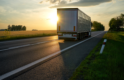 Choosing the wrong tires will destroy your truck, here's what you need to know